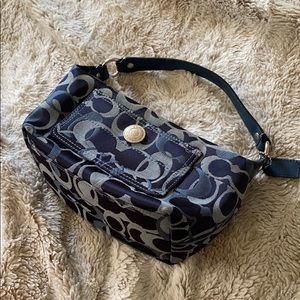 Mini coach purse w wristlet